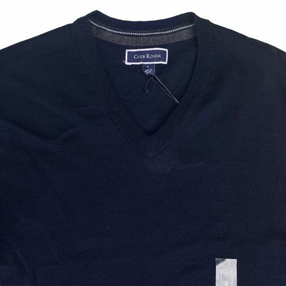 Club Room Merino Wool Blend V-Neck Men’s Sweater - Picture 5 of 8